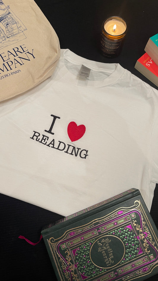 I ❤️ Reading Embroidered T-shirt