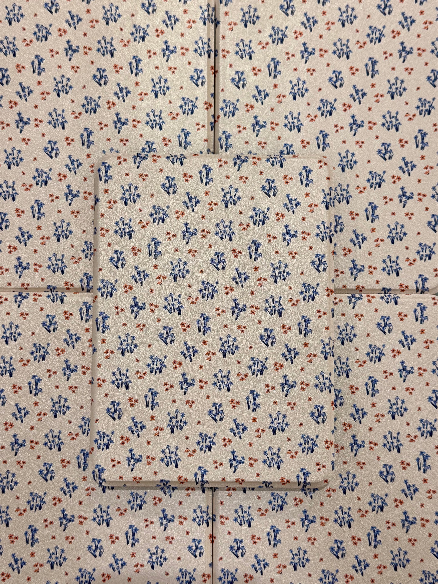 Ditsy floral Floral Kindle Case