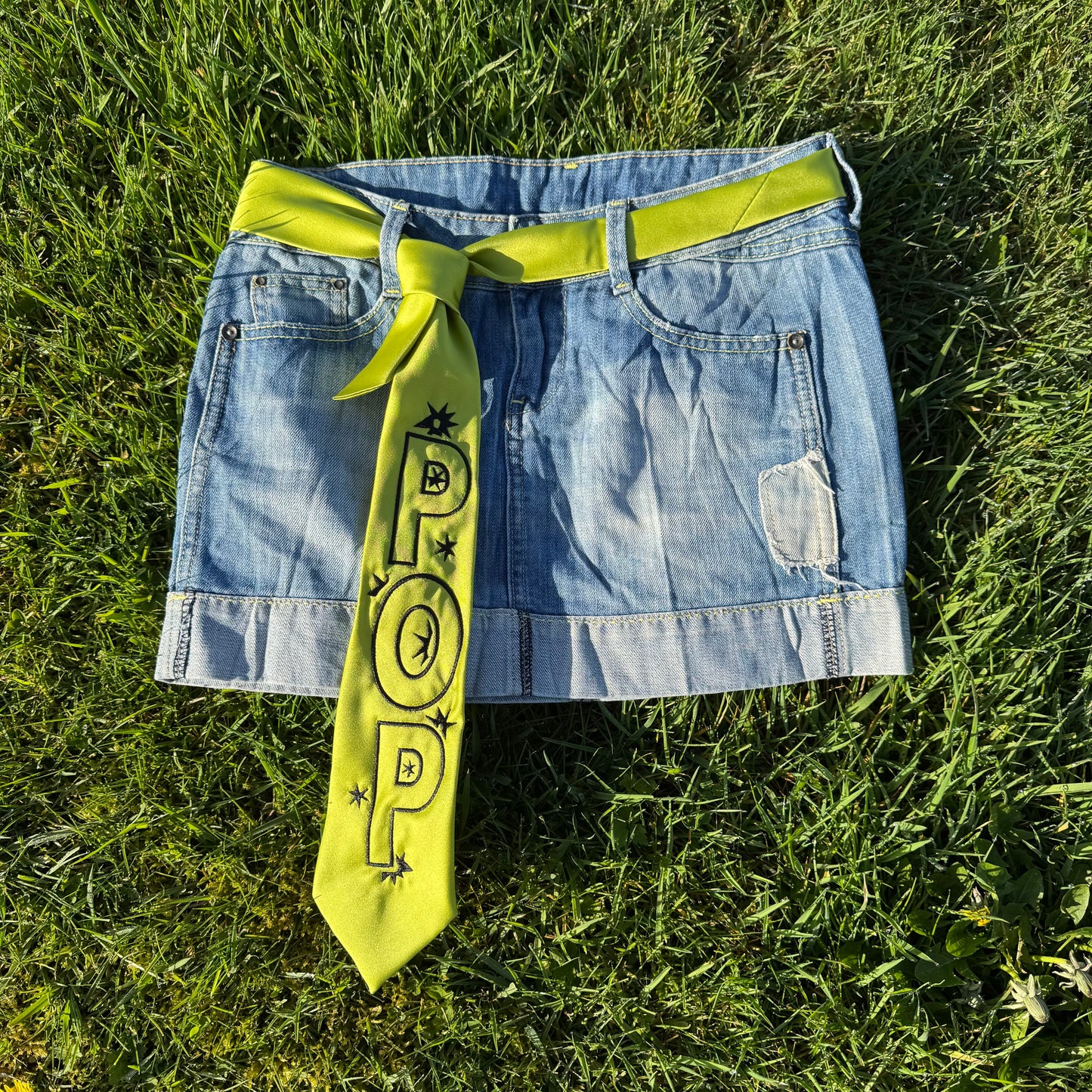 Embroidered POP Tie Belt