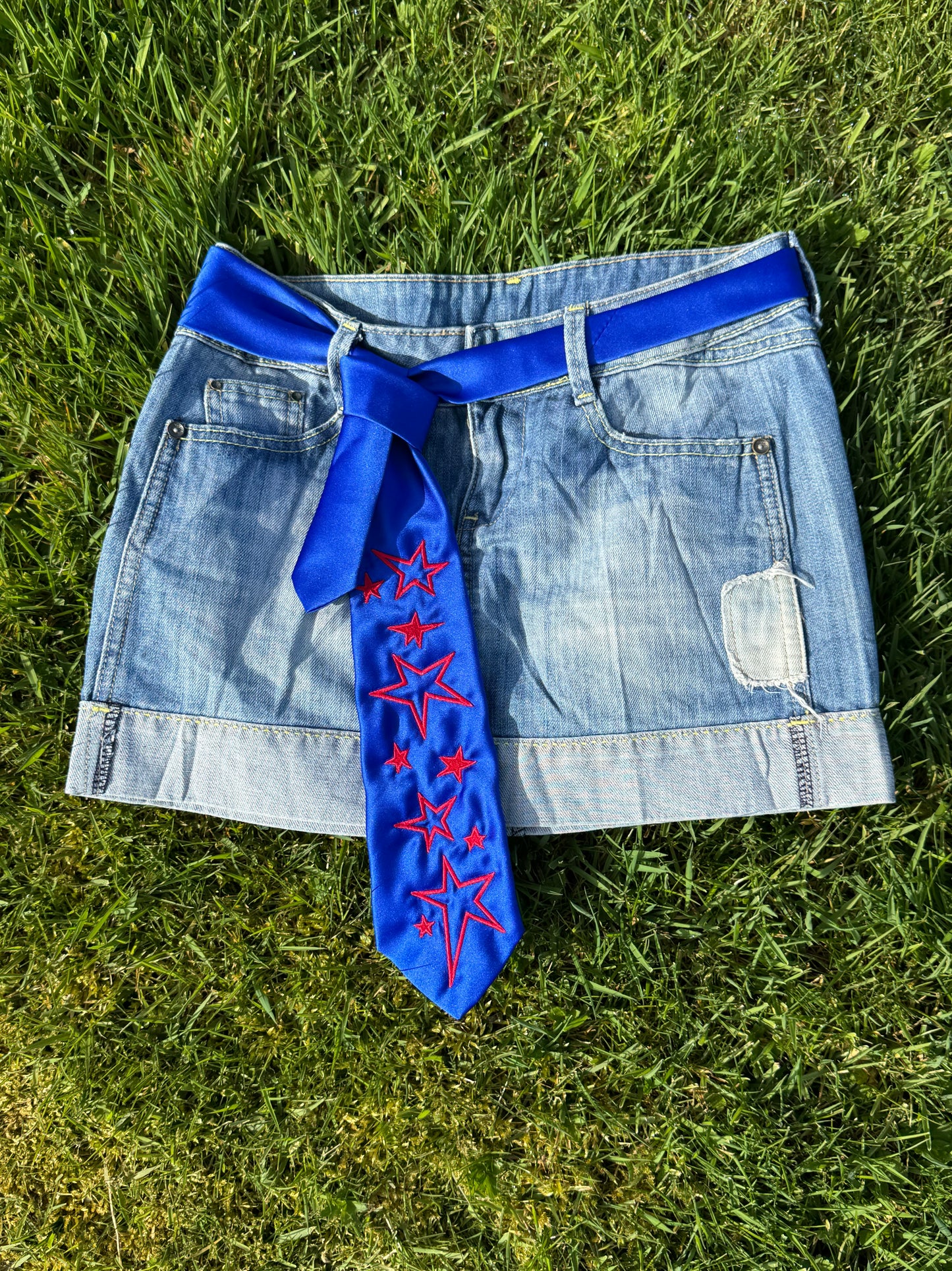 Embroidered Star Tie Belt