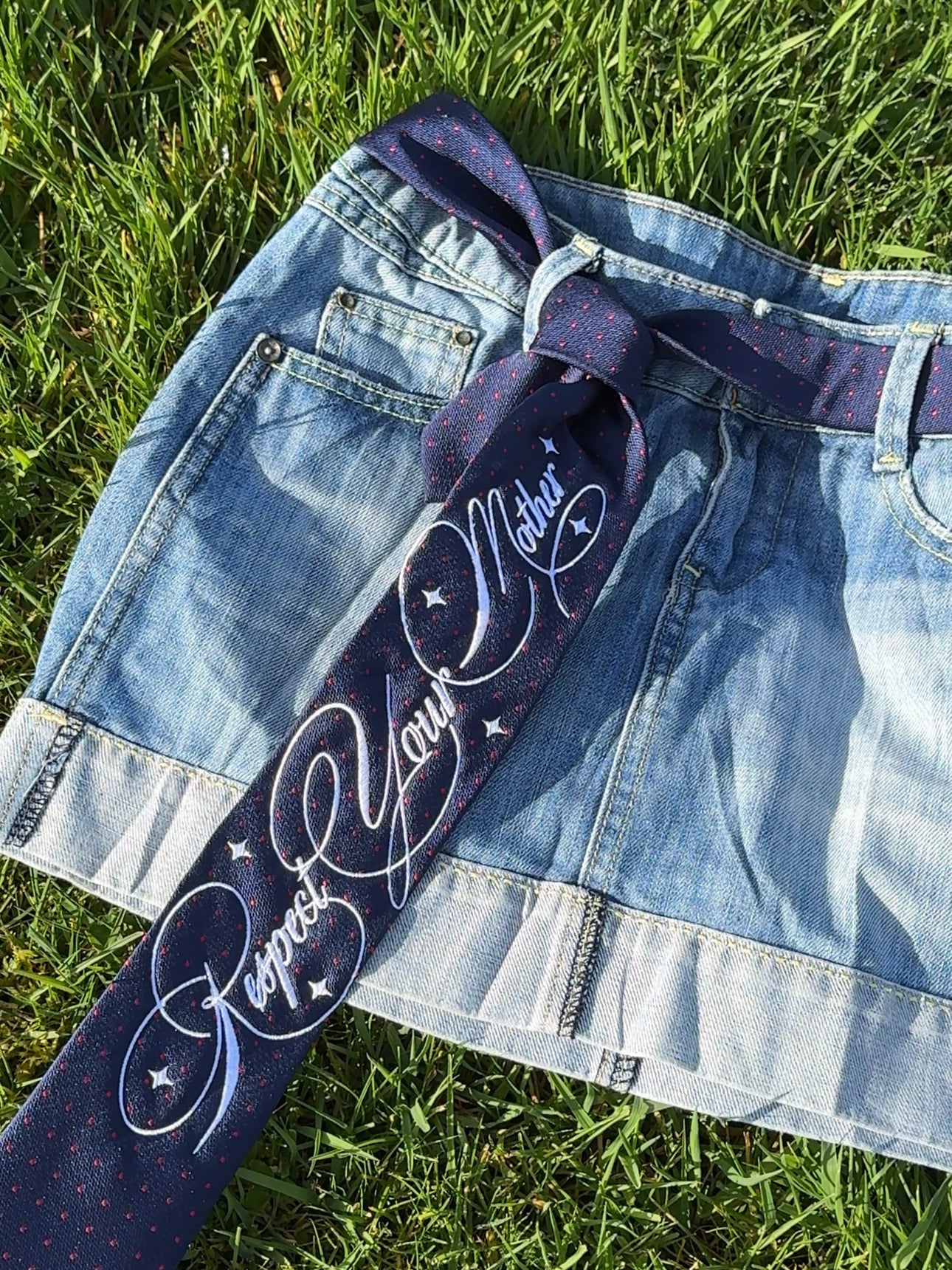Embroidered Respect Your Mother Tie Belt