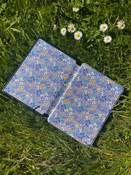 Blue Skies Floral Kindle Case